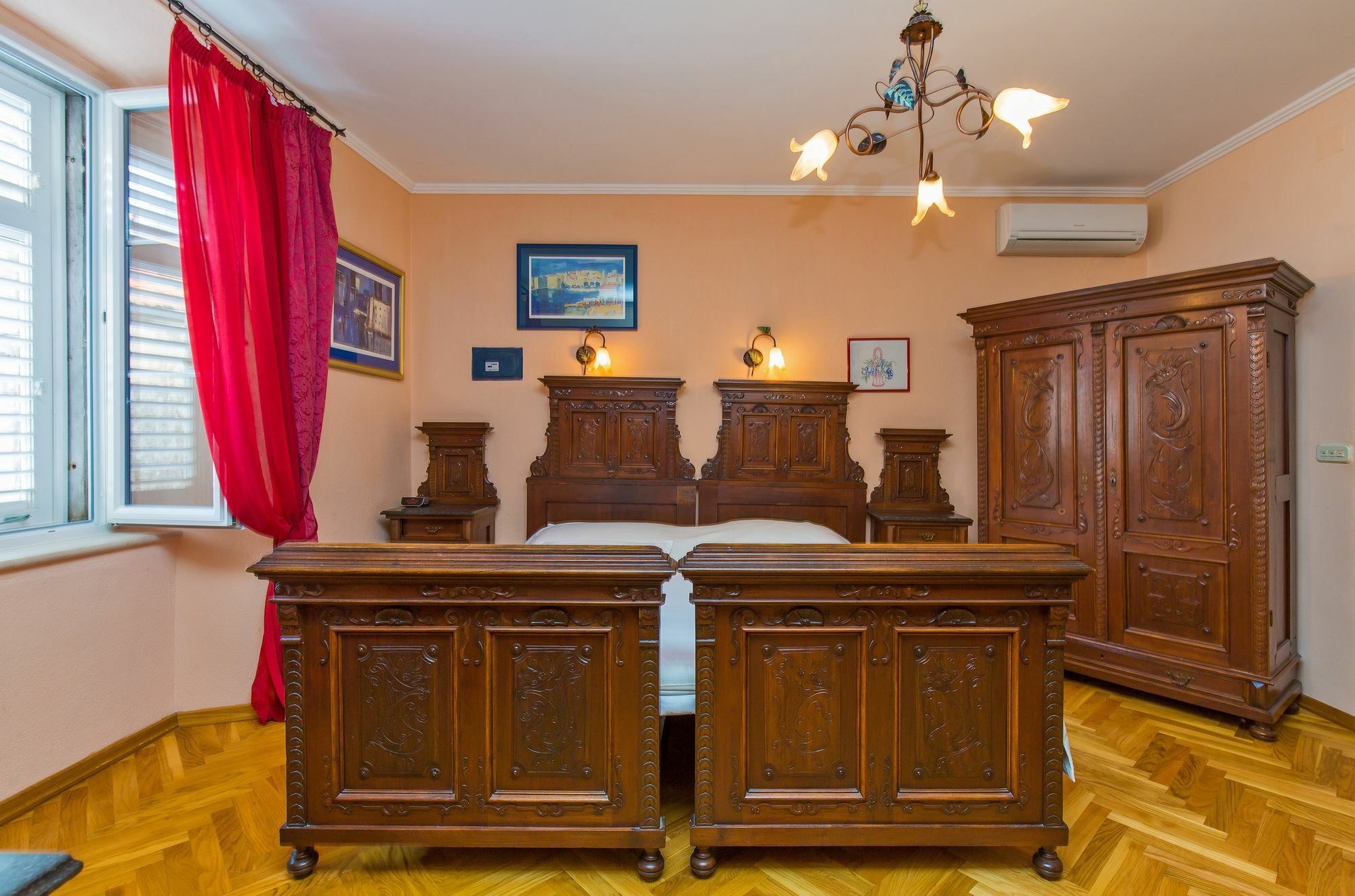 Irundo - Arch Dubrovnik